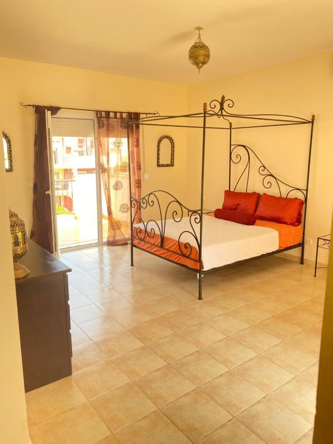Triplex La Marina Saidia Apartment Exterior photo