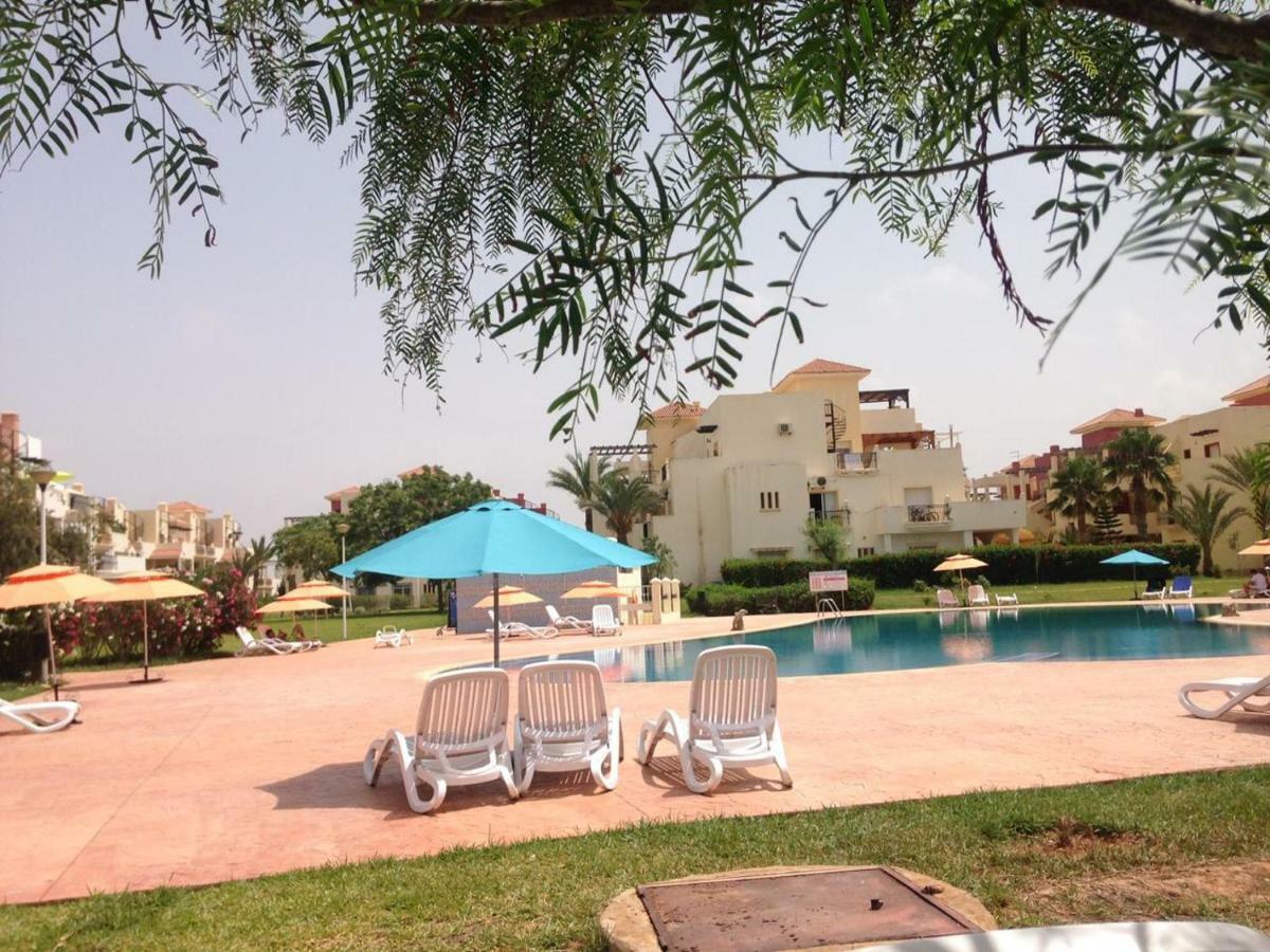 Triplex La Marina Saidia Apartment Exterior photo